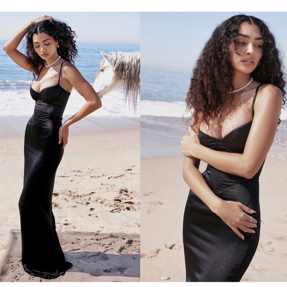 HOUSE OF CB 'Stefania' Black Corset Maxi Dress Size XL A-C NWOT - Picture 4 of 16